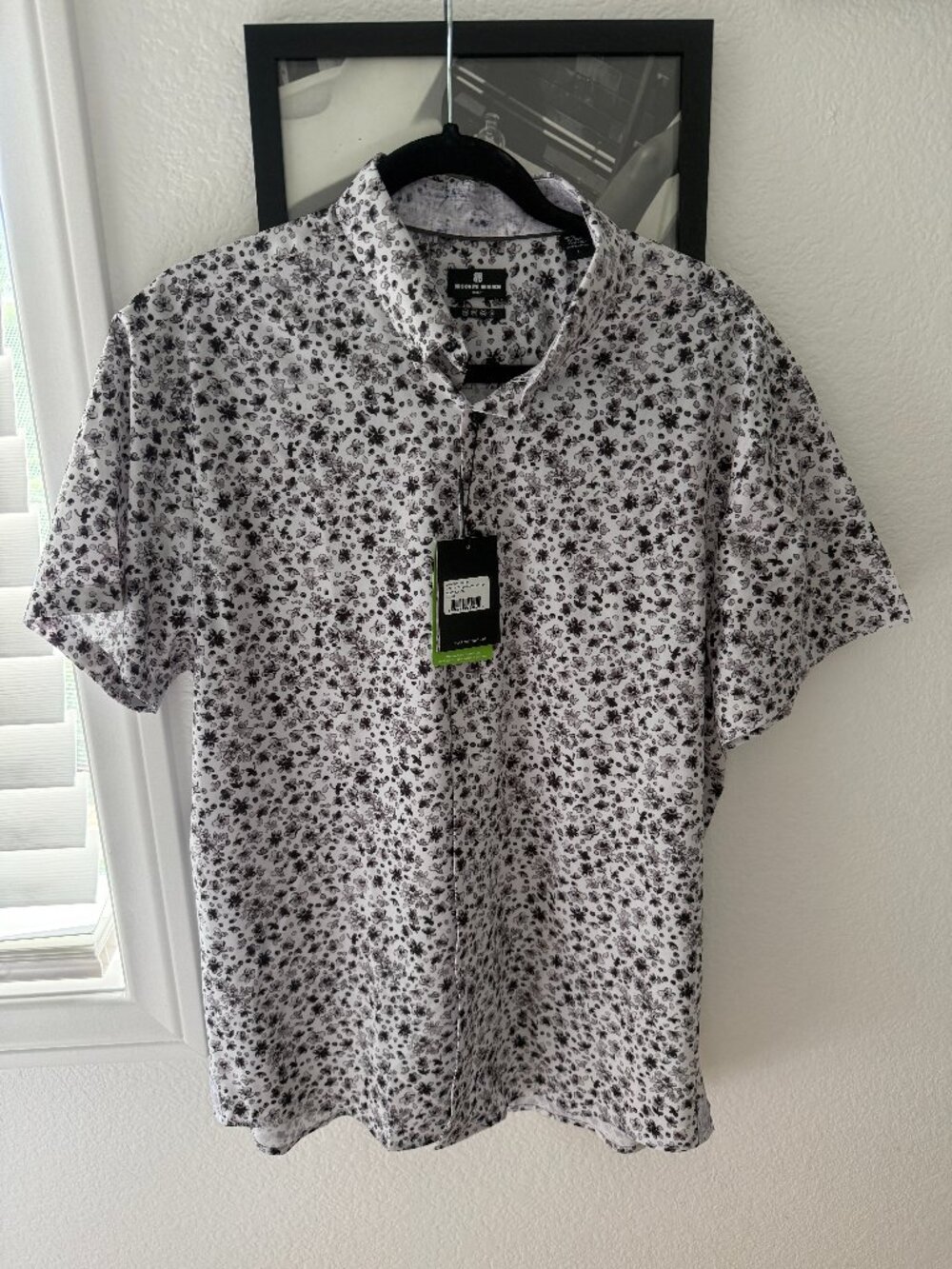 Brooklyn Brigade Abstract Floral Short Sleeve Shirt Men’s Large NWT